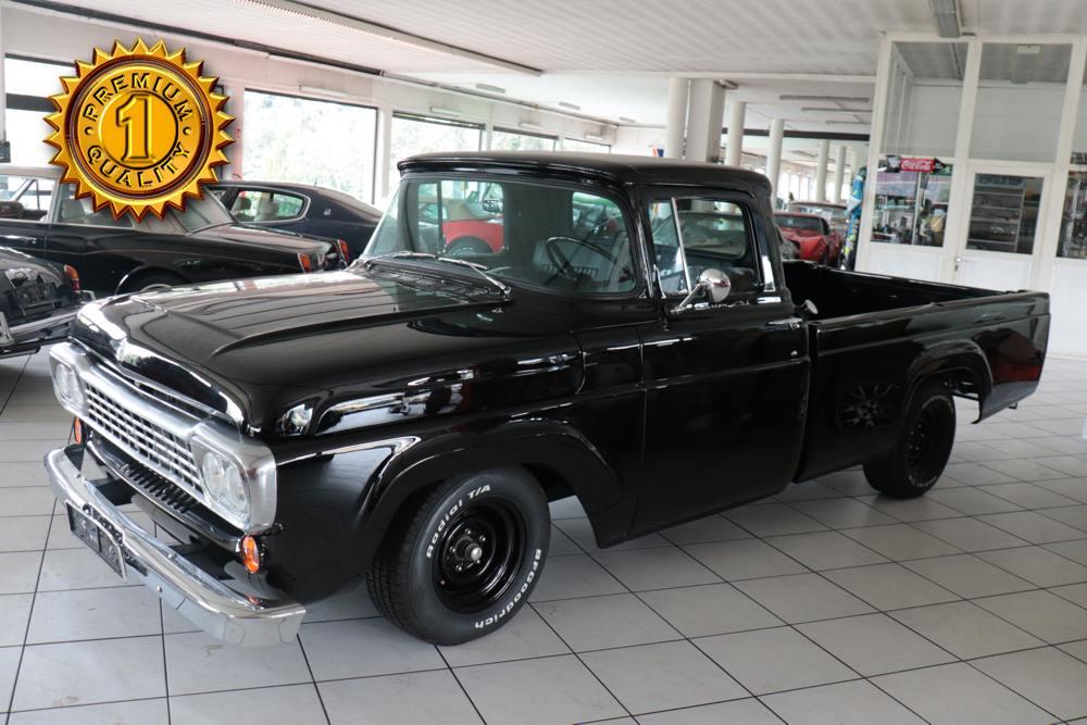 Ford F 100 Custom Cab Pickup 1958