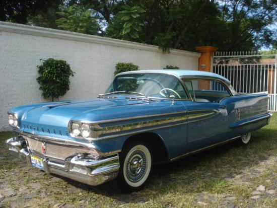 Oldsmobile Super 88 Holiday Coupe 1958